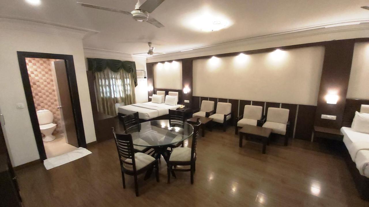 Hotel Shiva residencia Dehradun Exterior foto